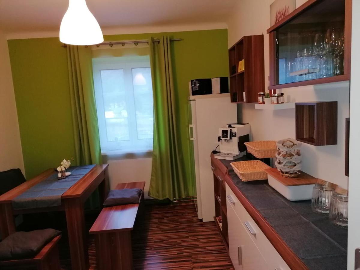 Gaestehaus Ruinenblick Bed and Breakfast Spitz an der Donau Exteriör bild