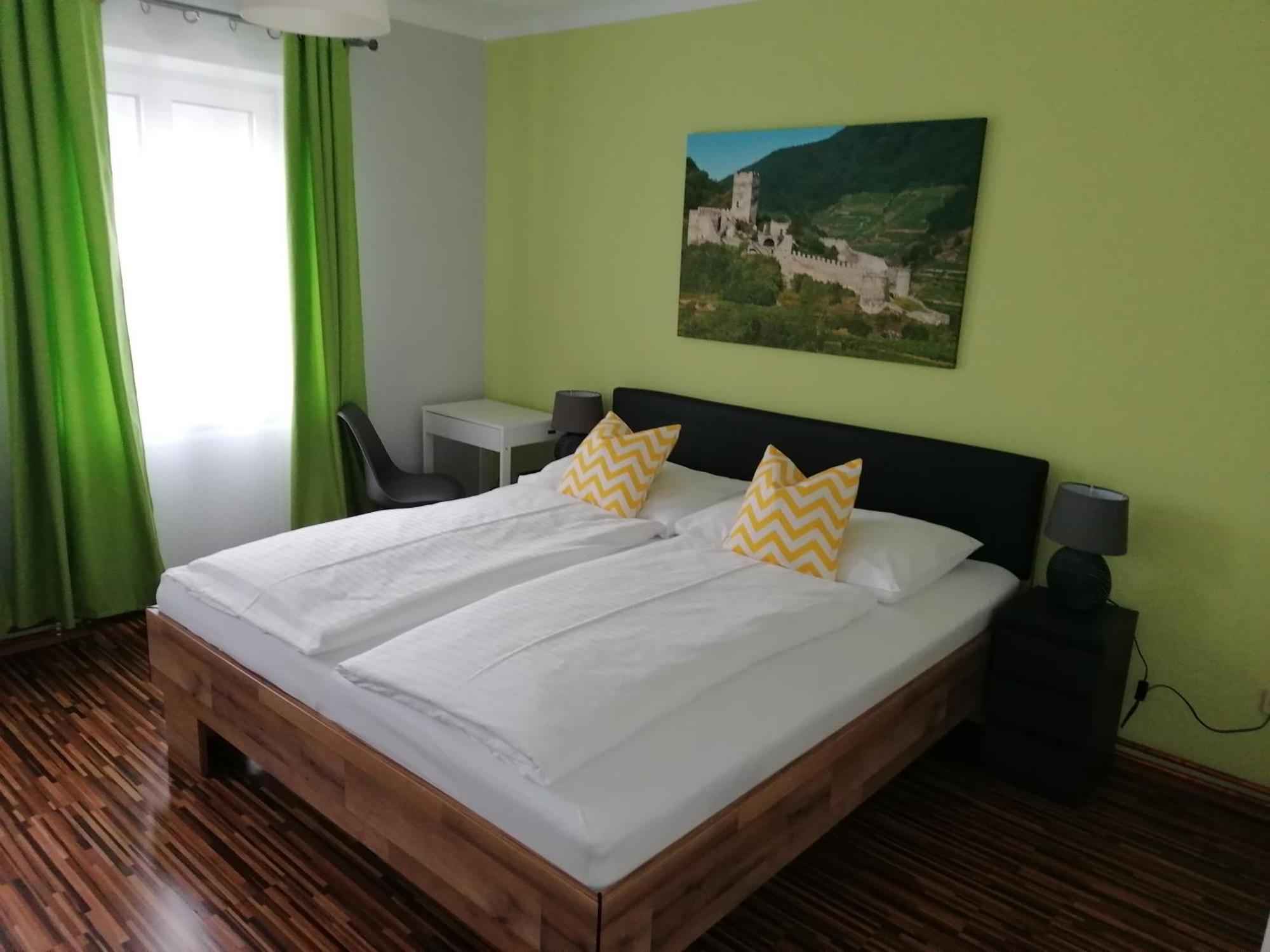 Gaestehaus Ruinenblick Bed and Breakfast Spitz an der Donau Exteriör bild